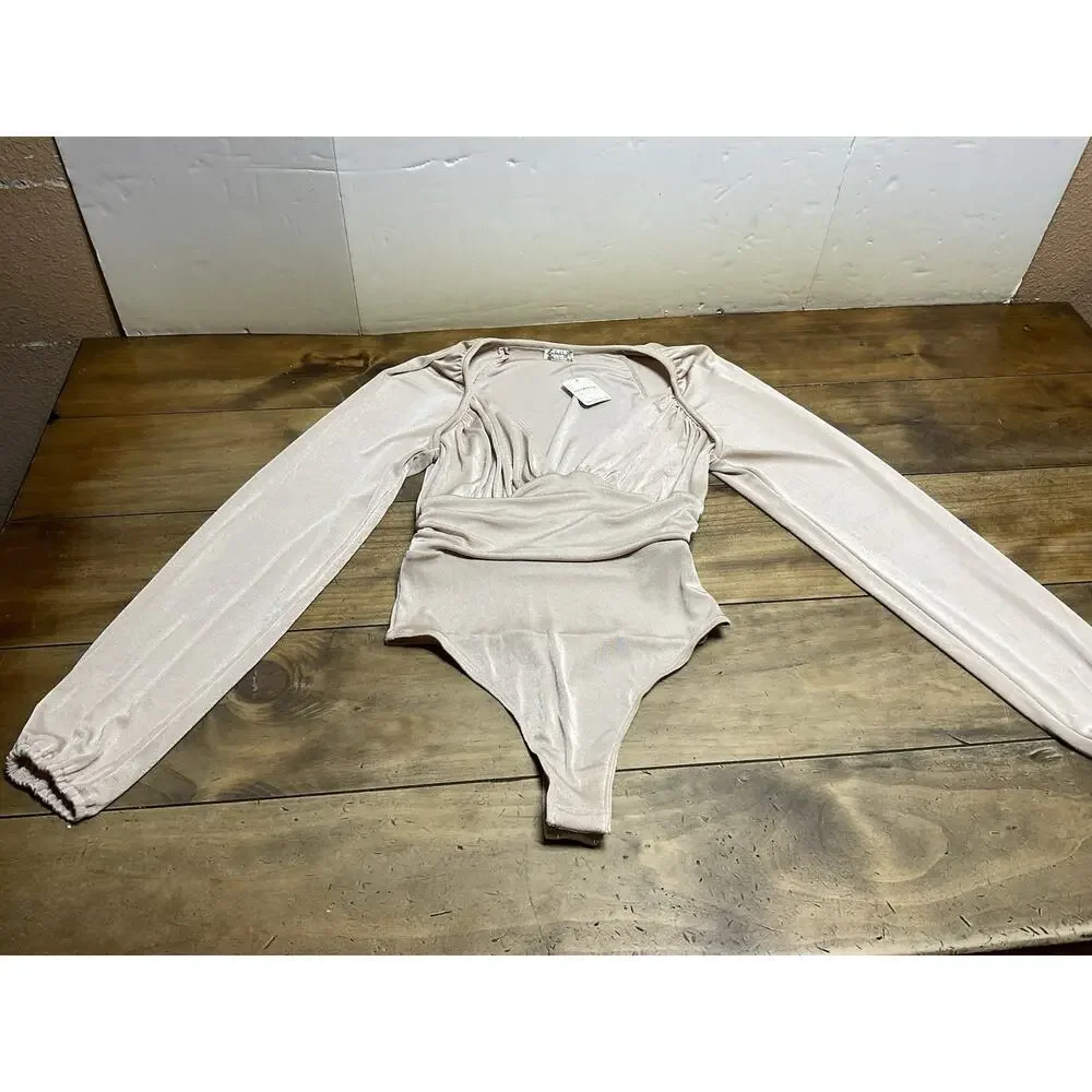 NWT Intimately Free People In Your Arms Bodysuit- Blossom Pearl Size Medium